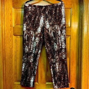 Women with Control by Renee Greenstein brown snake print stretch pants LARGE NEW